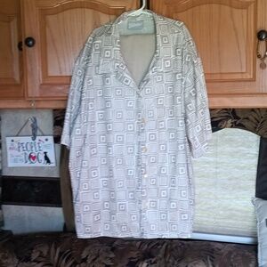 Blair outfit pants 16 shirt big 16. Beautiful print and color.